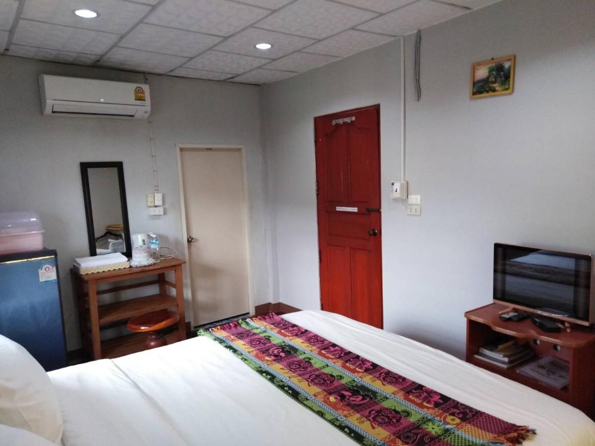 Hotel Khao Kho Flora Exteriér fotografie