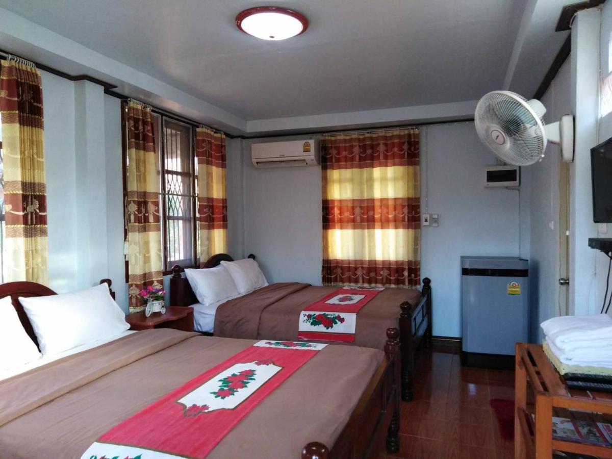 Hotel Khao Kho Flora Exteriér fotografie