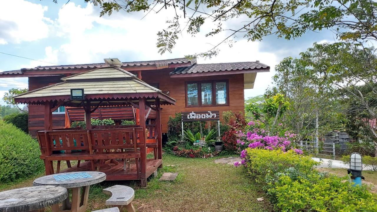 Hotel Khao Kho Flora Exteriér fotografie