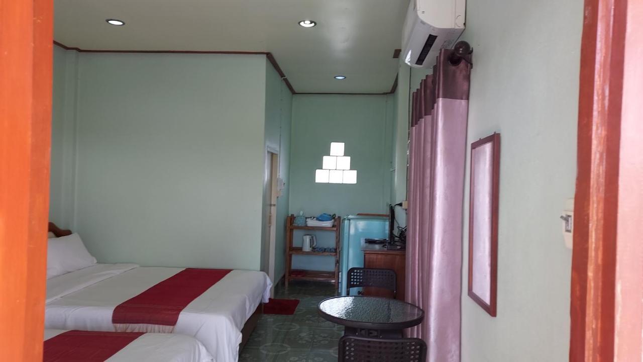 Hotel Khao Kho Flora Exteriér fotografie