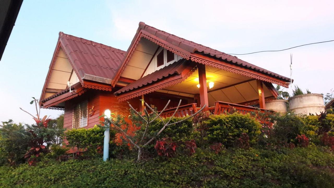 Hotel Khao Kho Flora Exteriér fotografie
