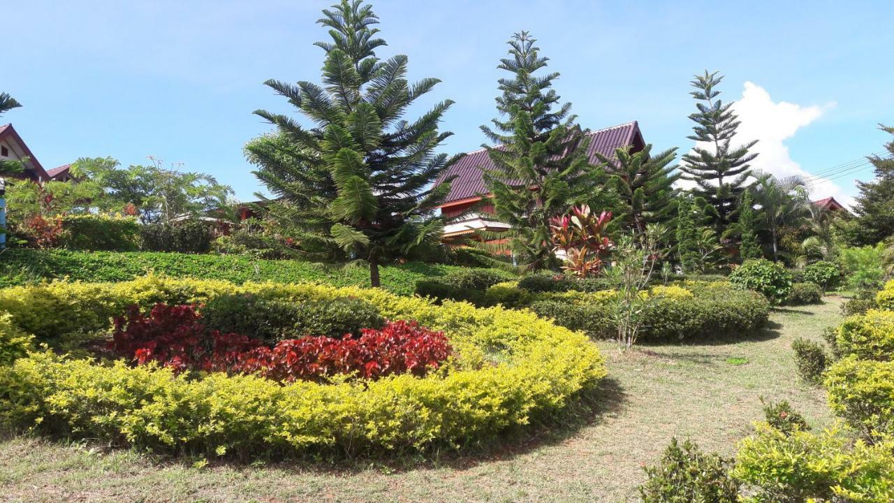 Hotel Khao Kho Flora Exteriér fotografie